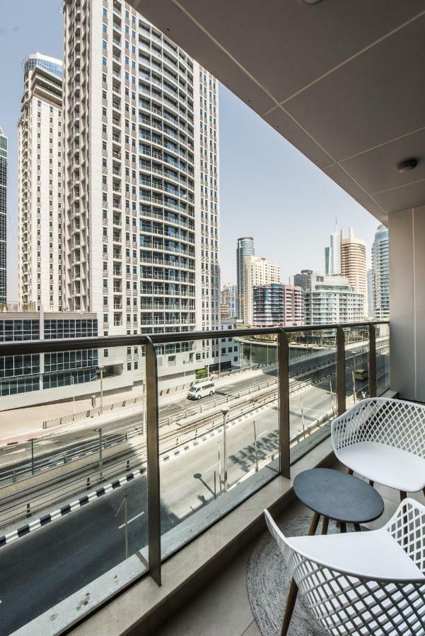 Fantastay Sparkle Tower Luxury 1 Br Дубай Экстерьер фото