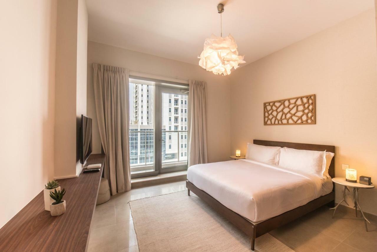 Fantastay Sparkle Tower Luxury 1 Br Дубай Экстерьер фото