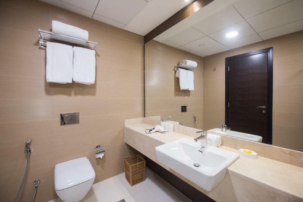 Fantastay Sparkle Tower Luxury 1 Br Дубай Экстерьер фото