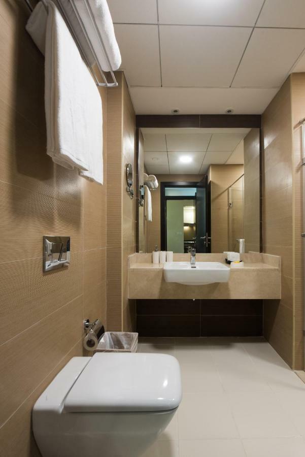 Fantastay Sparkle Tower Luxury 1 Br Дубай Экстерьер фото