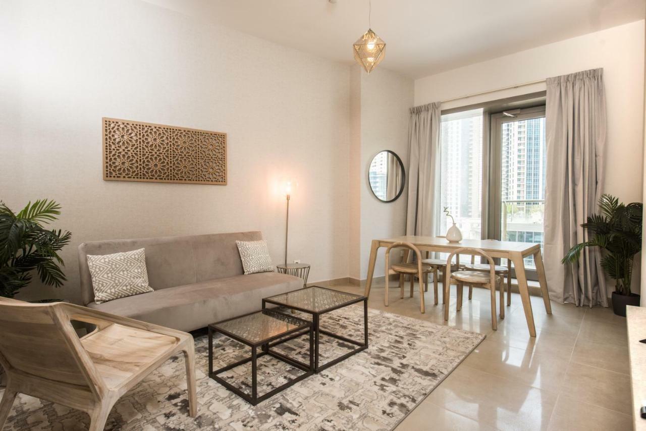 Fantastay Sparkle Tower Luxury 1 Br Дубай Экстерьер фото